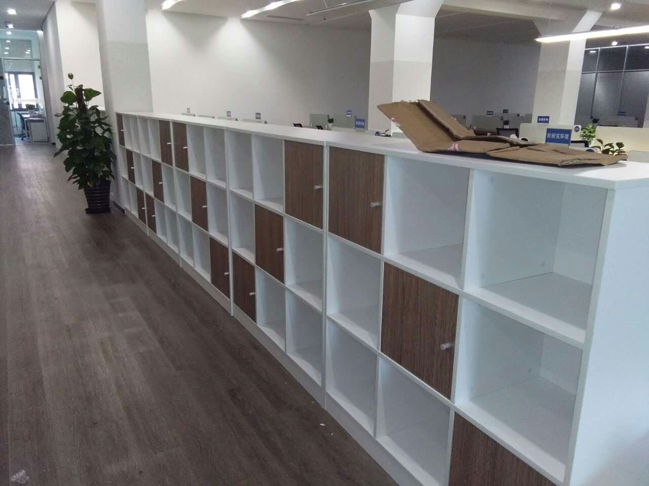 辦公隔斷式儲(chǔ)物柜-凡順定制